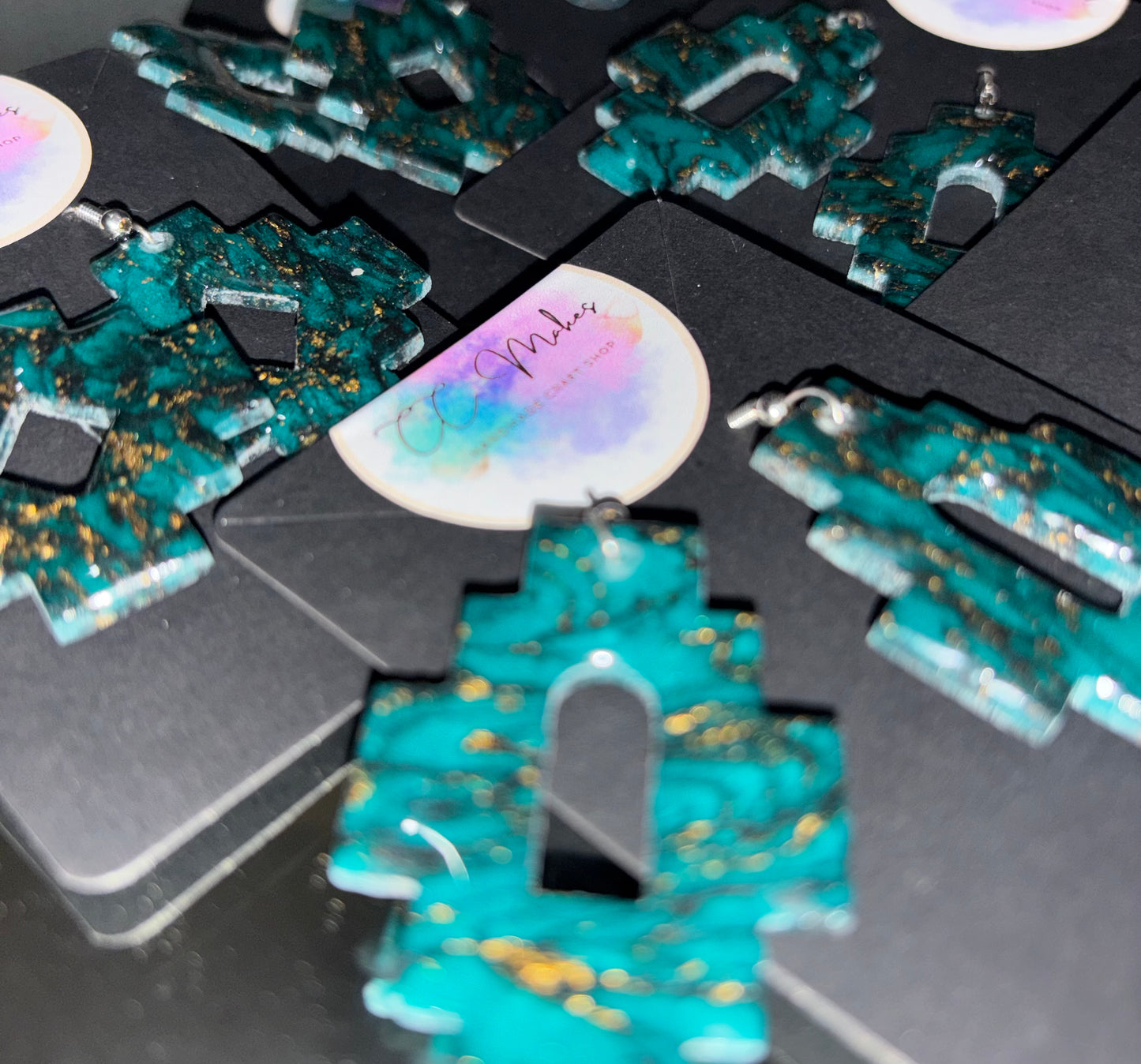 šæ Long Silver Dangle Earrings