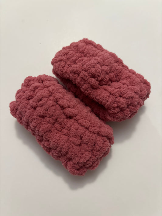 💧 Plush Wrist Wash Bands – Keep Your Arms Dry!