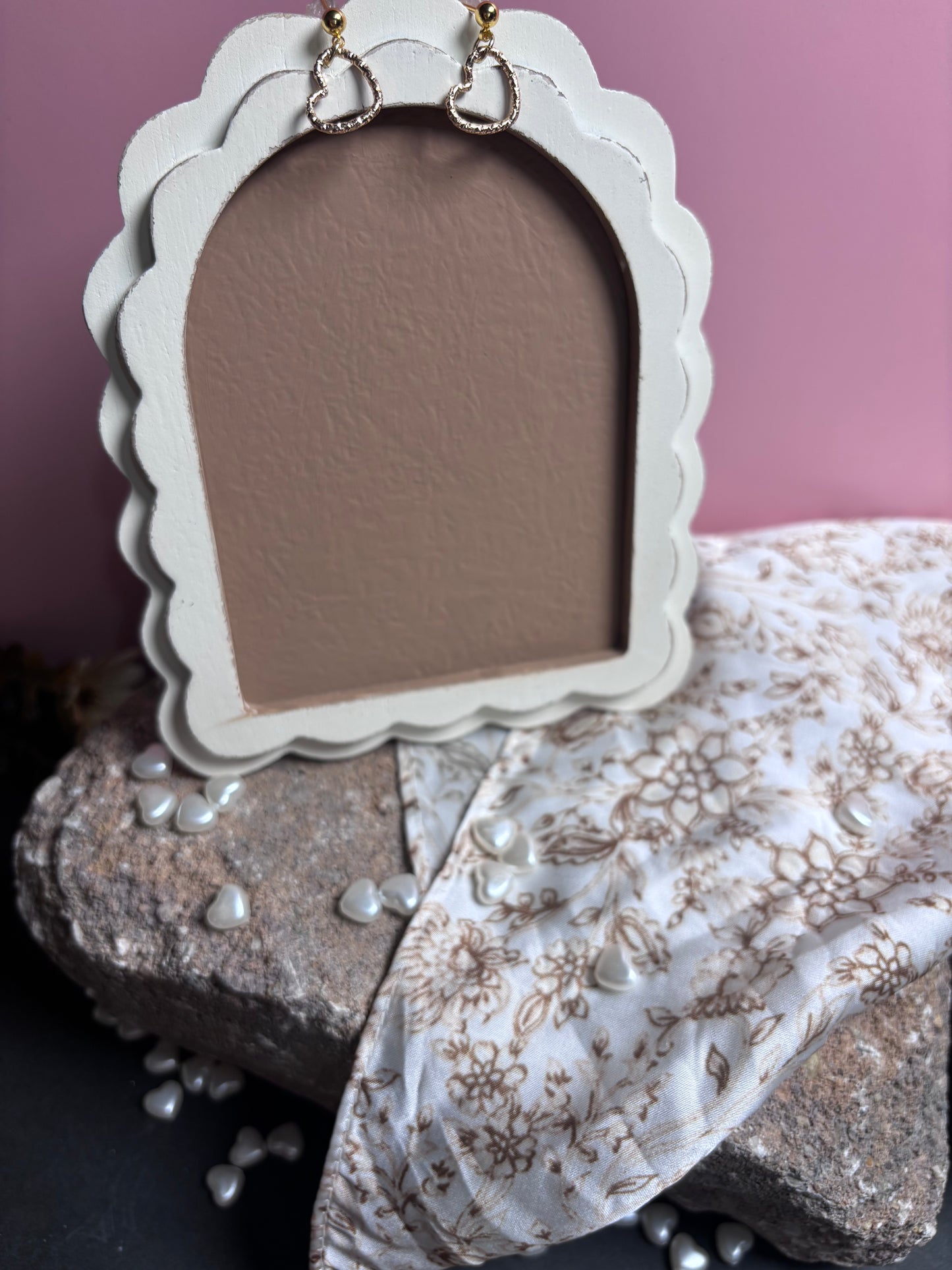 Gold Metal dangle hearts