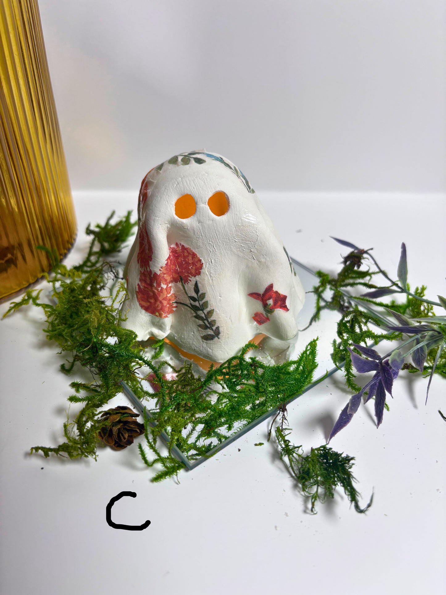 🌸 Handmade Clay Floral Ghost with Flickering Tea Light