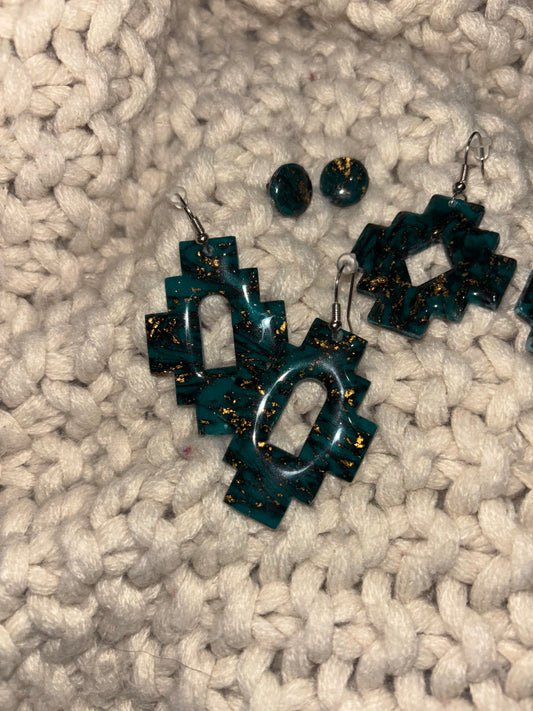 🌿 Long Silver Dangle Earrings